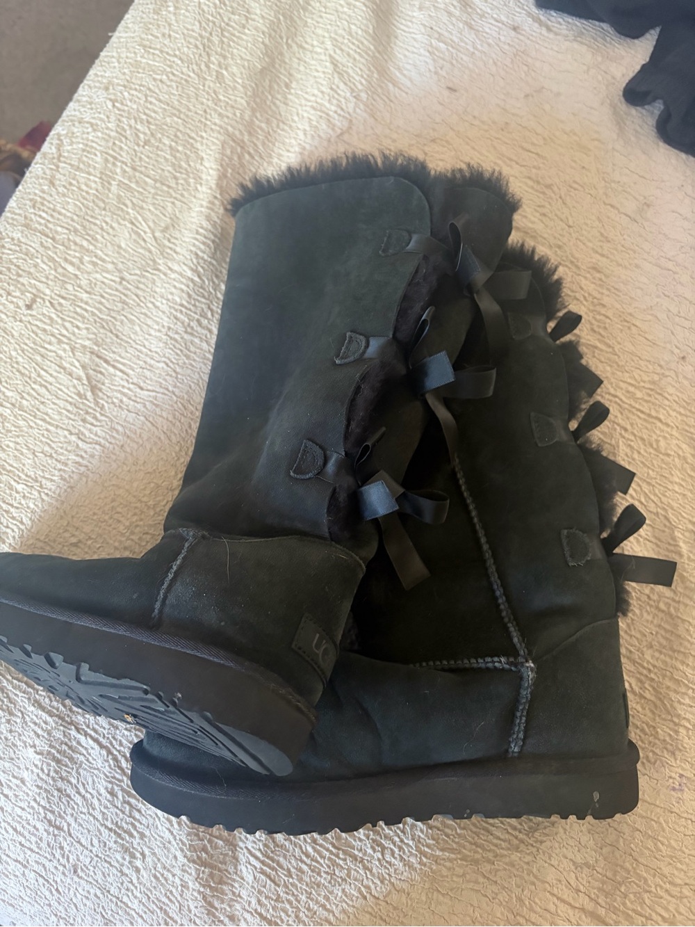 Black bow Uggs